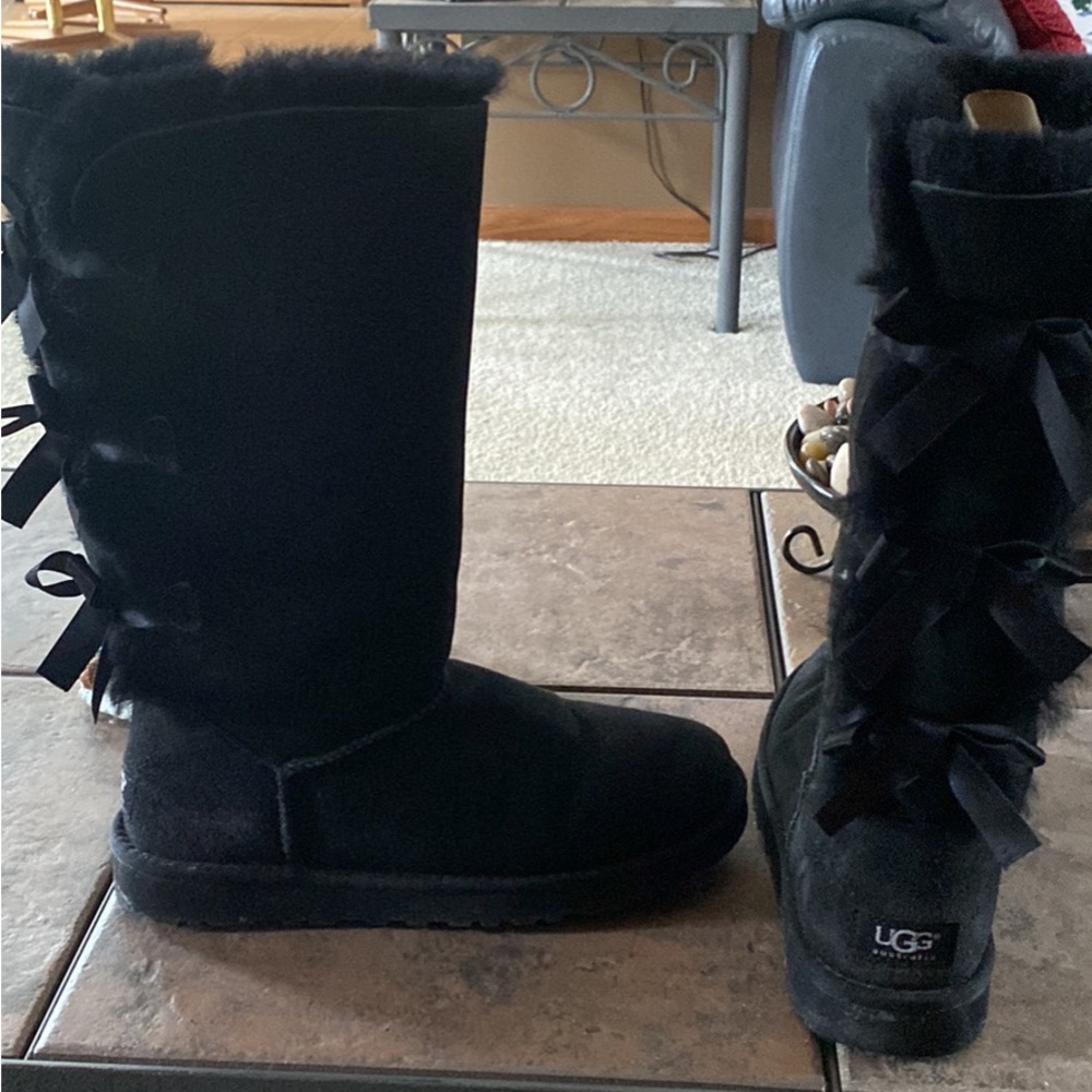 Tall Black Bailey Bow Uggs